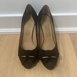 Ferragamo peep toe pumps